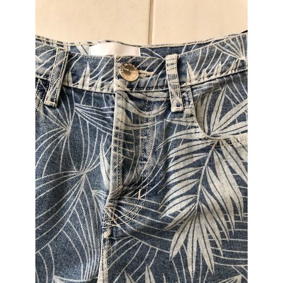 Current/Elliott Print Ultra High Waist Cut Off Denim Shorts - Picture 4 of 9